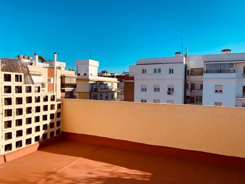 Lovely Triana Flat With Roof Terrace Севілья Екстер'єр фото
